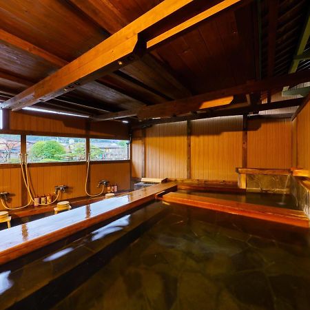 Ureshino Onsen Kotobukiya Hotel Exterior photo
